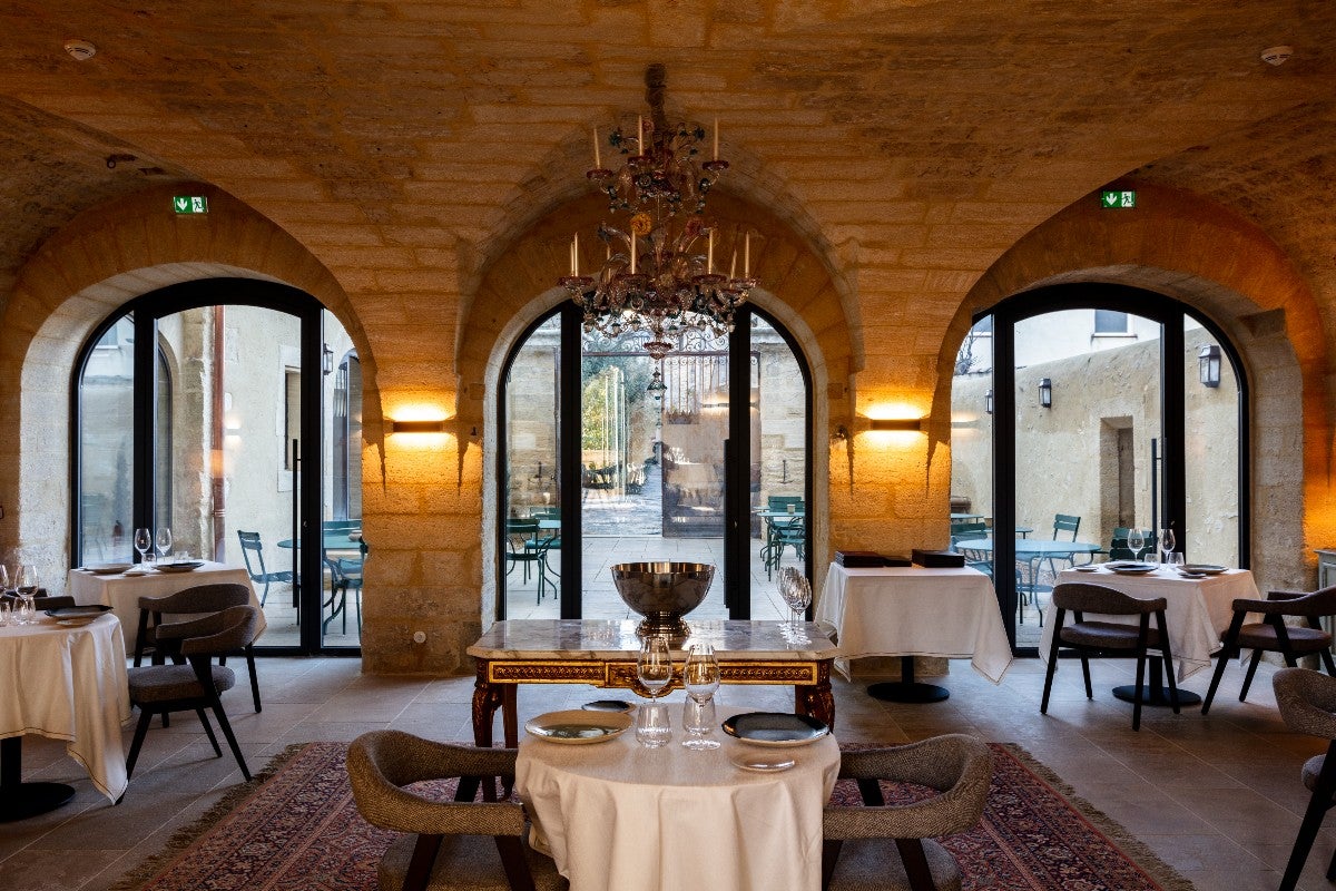 Restaurant Hirondelle - Château de Collias