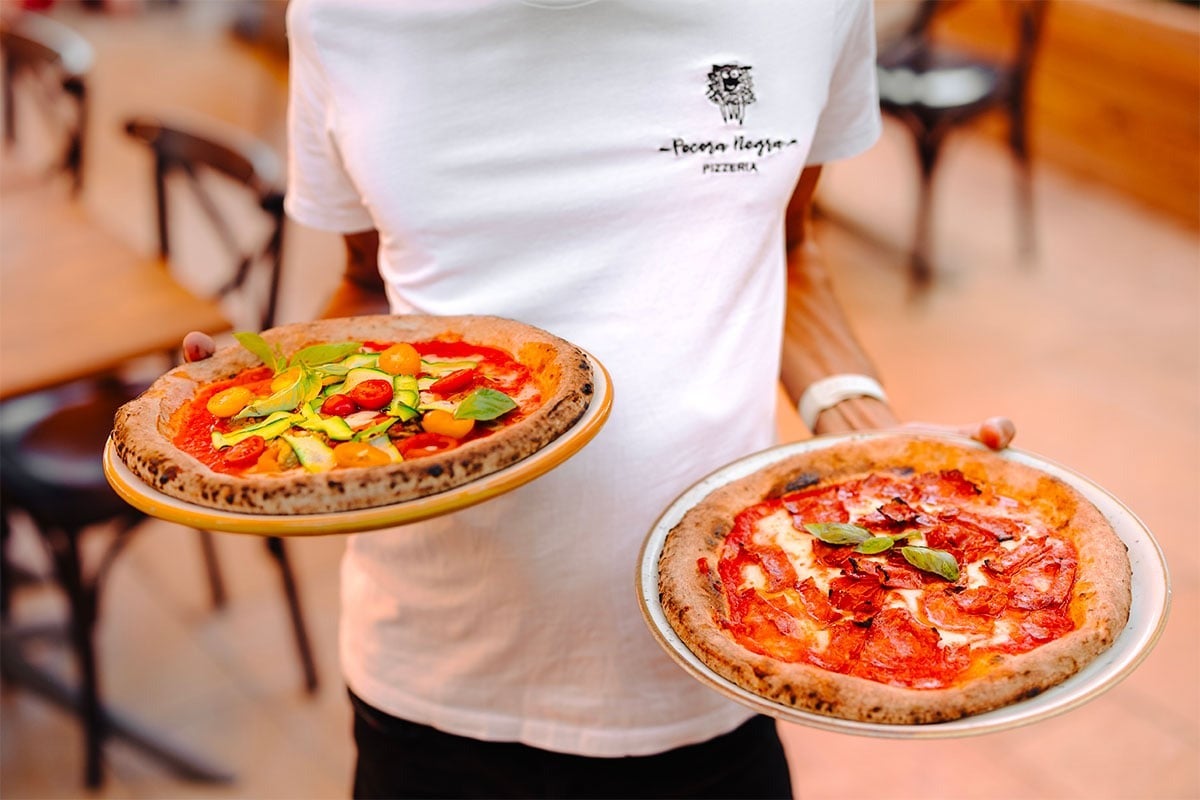 Pizzas chez Pecora Negra en Provence.