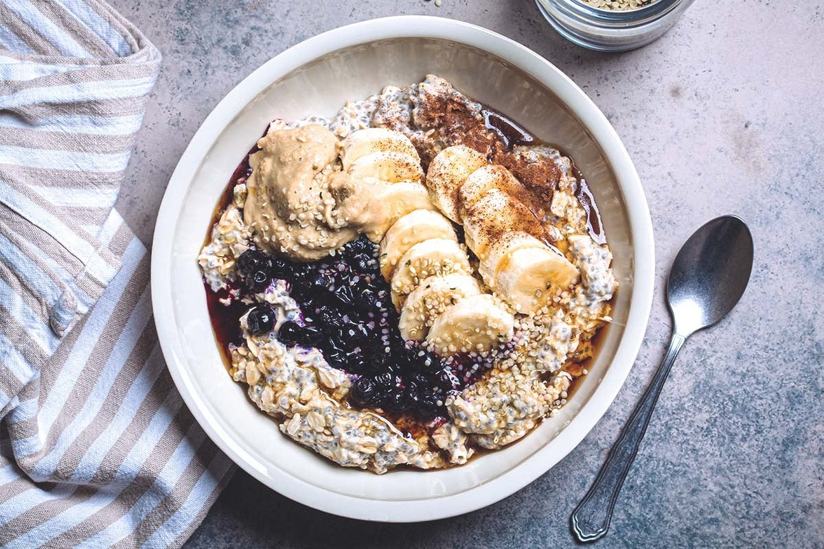 Porridge à la banane et tahini