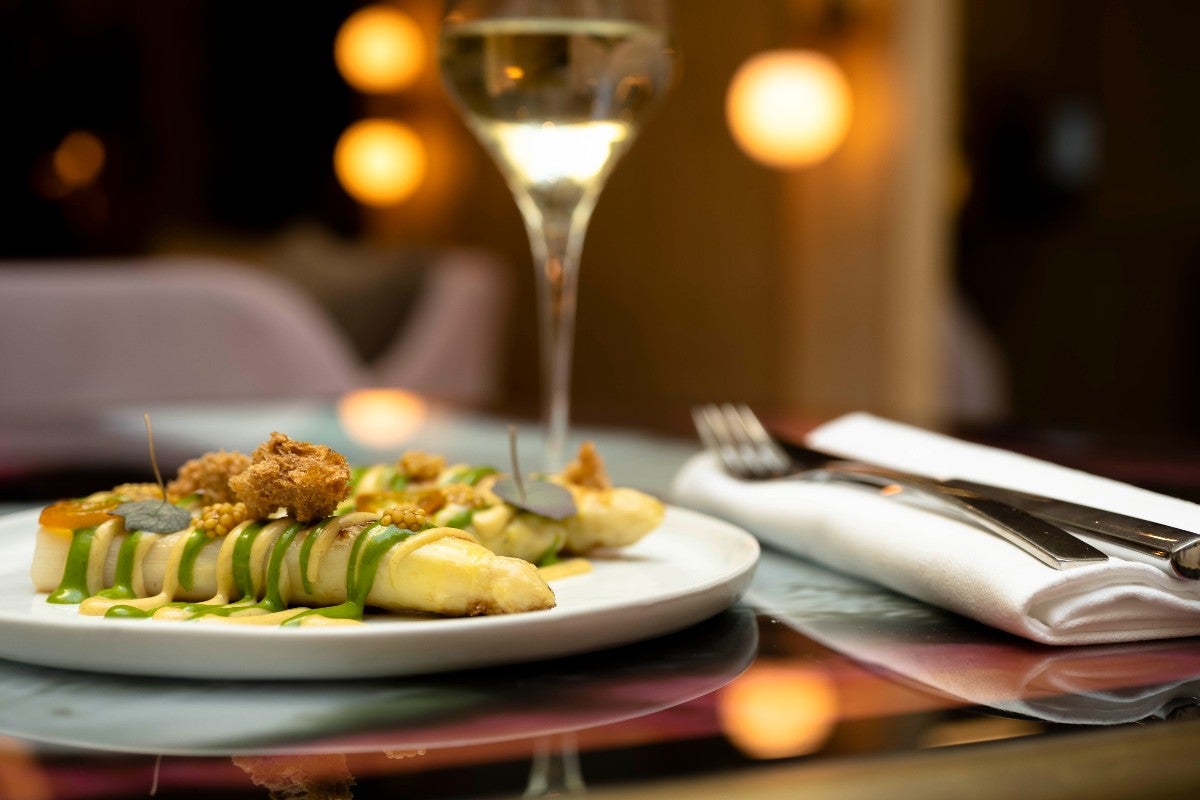 asperges blanches des Landes, moutarde fumée et kumquat©GeraldineMartens