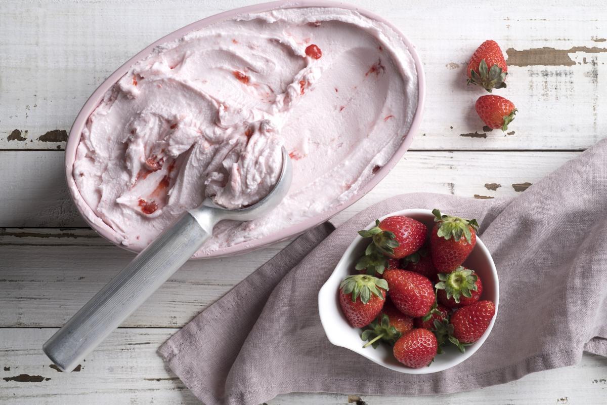 Glace à la fraise sans lactose et sans sorbetière