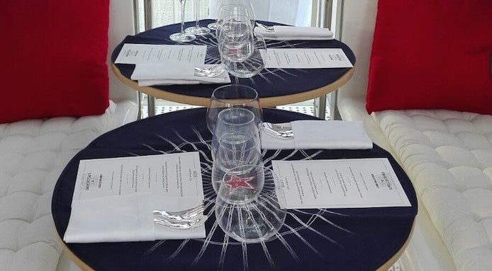 SPYC-grande-roue-paris-shintaro-awa-diner-etoile-yannick-alleno-table