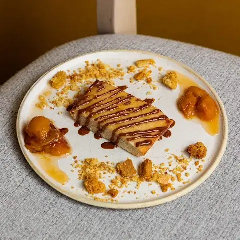 À Table ! À Table !
