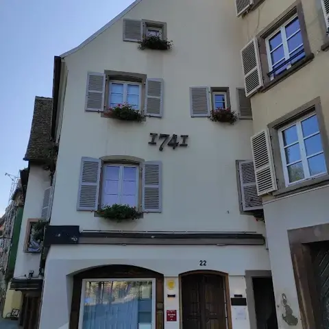 22 Quai des Bateliers 22 Quai des Bateliers