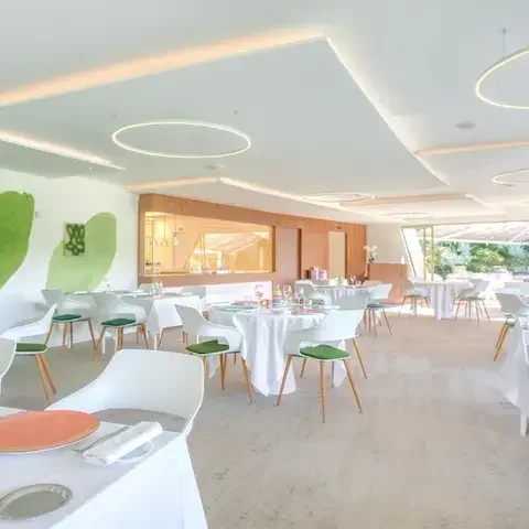 Au Jardin de la Vague