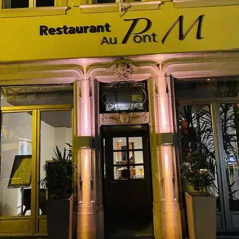 Au Pont M Au Pont M