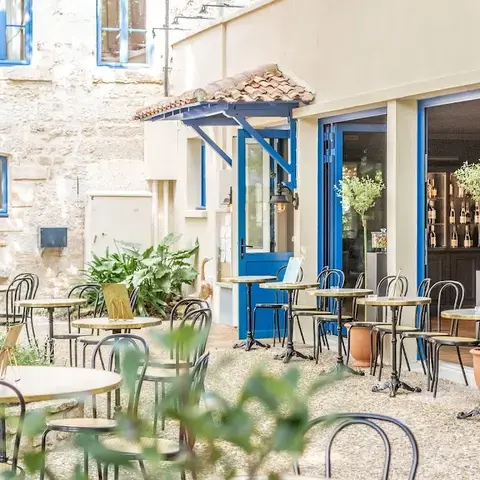 Auberge _ de la Roussille Auberge _ de la Roussille
