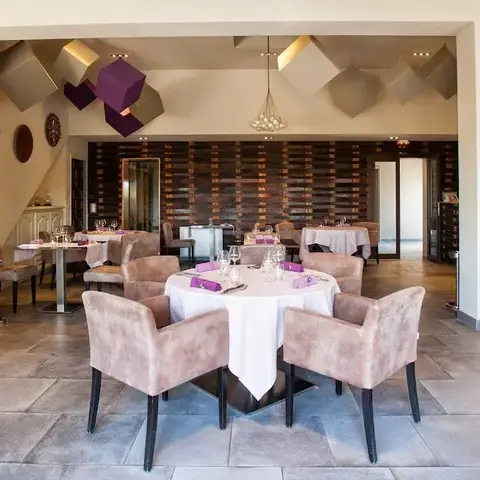 Côteaux et Fourchettes Côteaux et Fourchettes