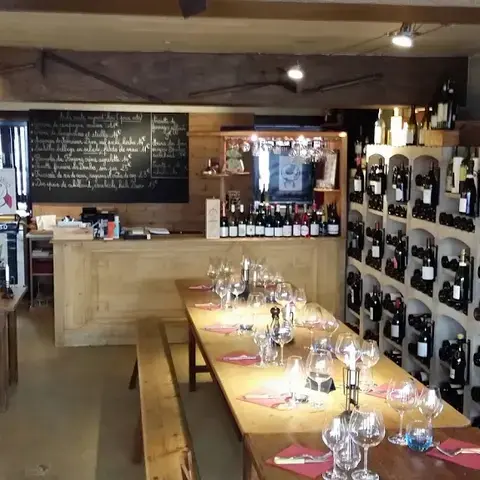 Caves Madeleine Caves Madeleine