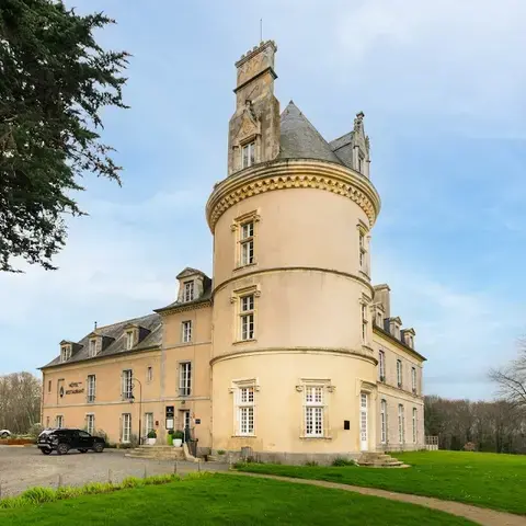 Château de Boisgelin - Hôtel & Restaurant Mathieu Kergourlay Château de Boisgelin - Hôtel & Restaurant Mathieu Kergourlay