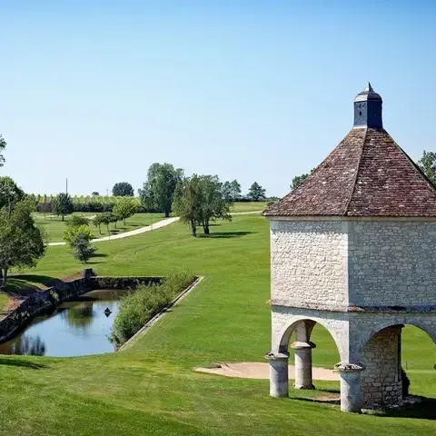 Château des Vigiers Château des Vigiers