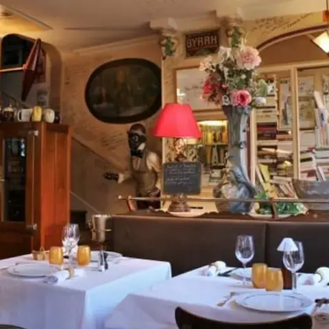 Chez Francis Chez Francis