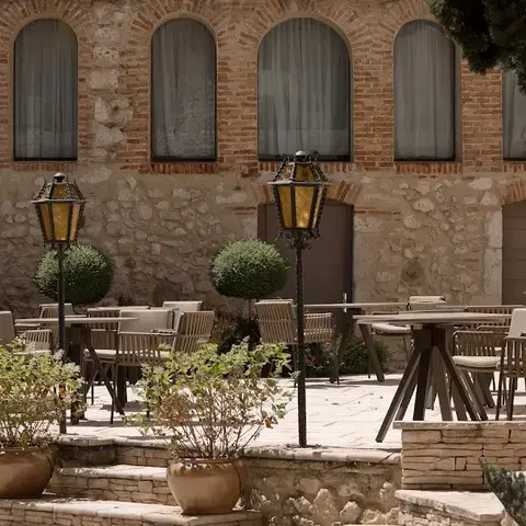 Domaine du Colombier, Hôtel & Restaurant 4 étoiles Domaine du Colombier, Hôtel & Restaurant 4 étoiles