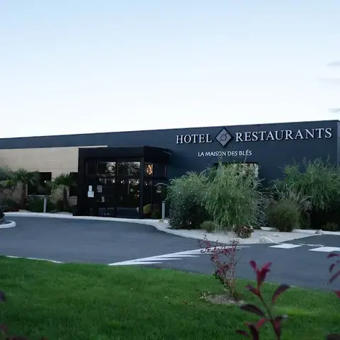 Hôtel la Maison des Blés / restaurant Le Bouche à Oreille