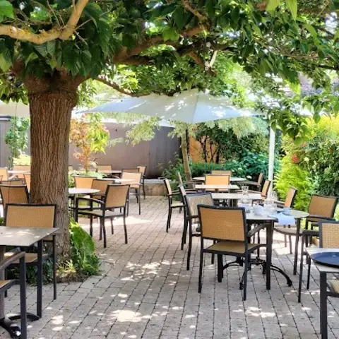Hostellerie d'Acquigny Hostellerie d'Acquigny