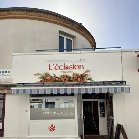 L'éclosion
