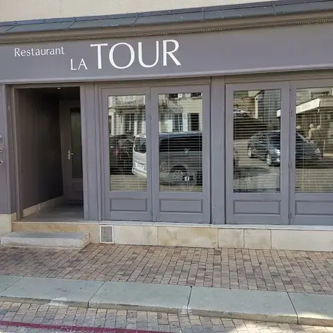 La Tour La Tour