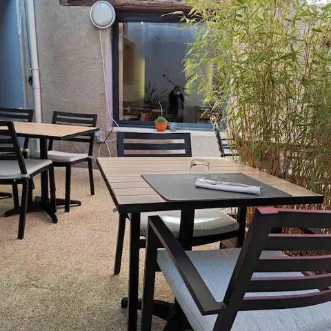 L'agapé L'agapé