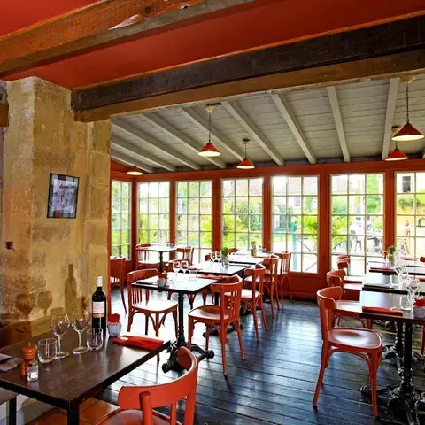 Le Bistro de la Place Le Bistro de la Place