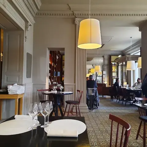 Le Central Le Central