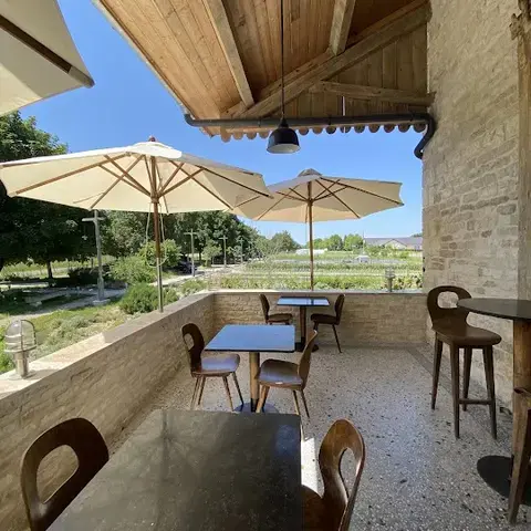 Le Garde Champetre, Farm/Restaurant