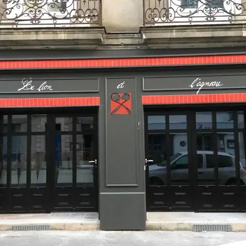Le Lion et L'agneau Le Lion et L'agneau