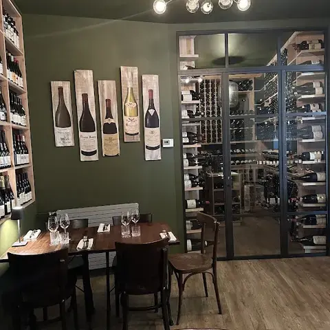 Les Bouteilles Les Bouteilles