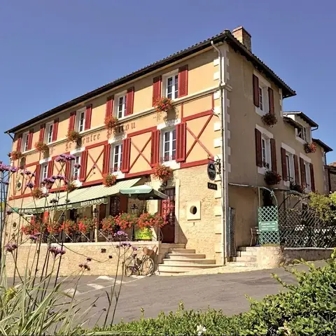 Logis Auberge le Centre - Poitou Logis Auberge le Centre - Poitou