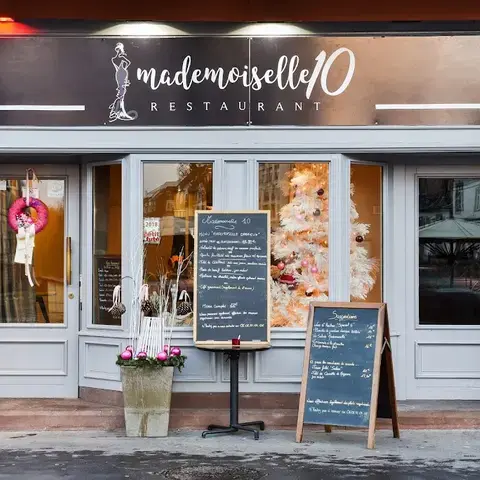 Mademoiselle 10 Mademoiselle 10