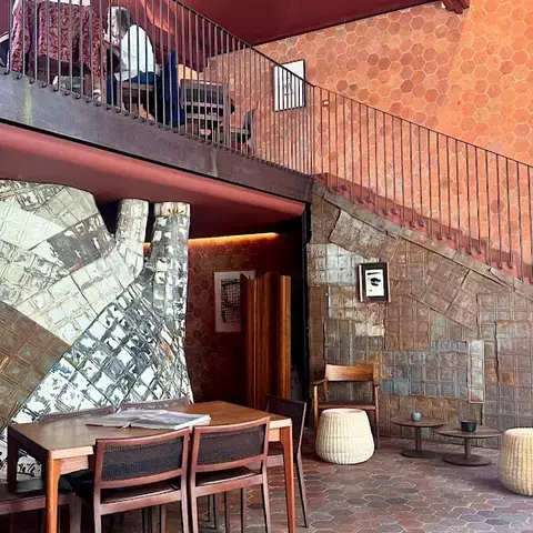 Maison Maison