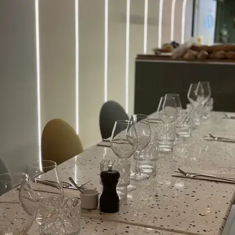 MARMAR Restaurant
