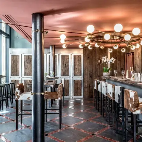 MORDU Saint Germain des Prés - Paris MORDU Saint Germain des Prés - Paris