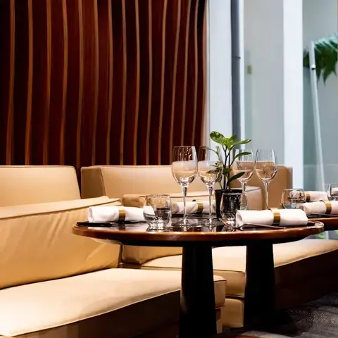 Odette, L'Auberge Urbaine