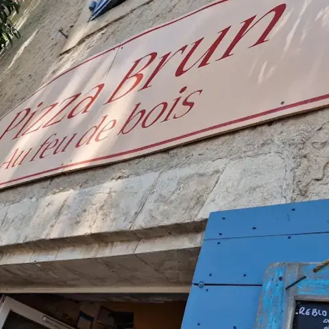Pizza Brun
