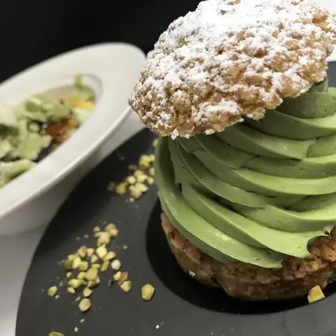 Restaurant LE M Restaurant LE M