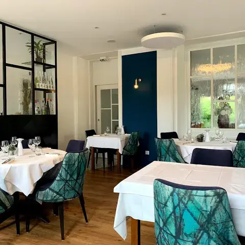 RESTAURANT LES LILAS RESTAURANT LES LILAS