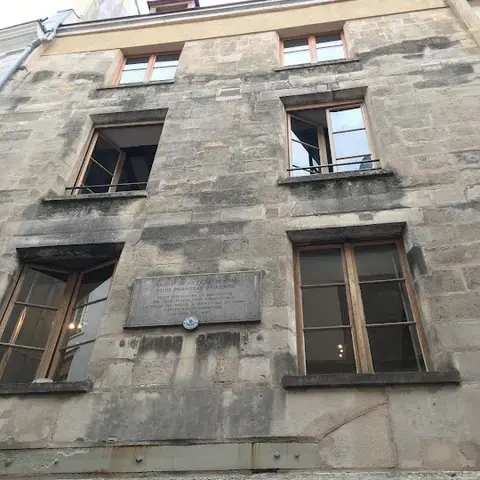 Rue de Montmorency Rue de Montmorency