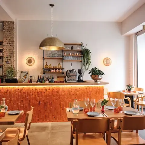 Sama bistro