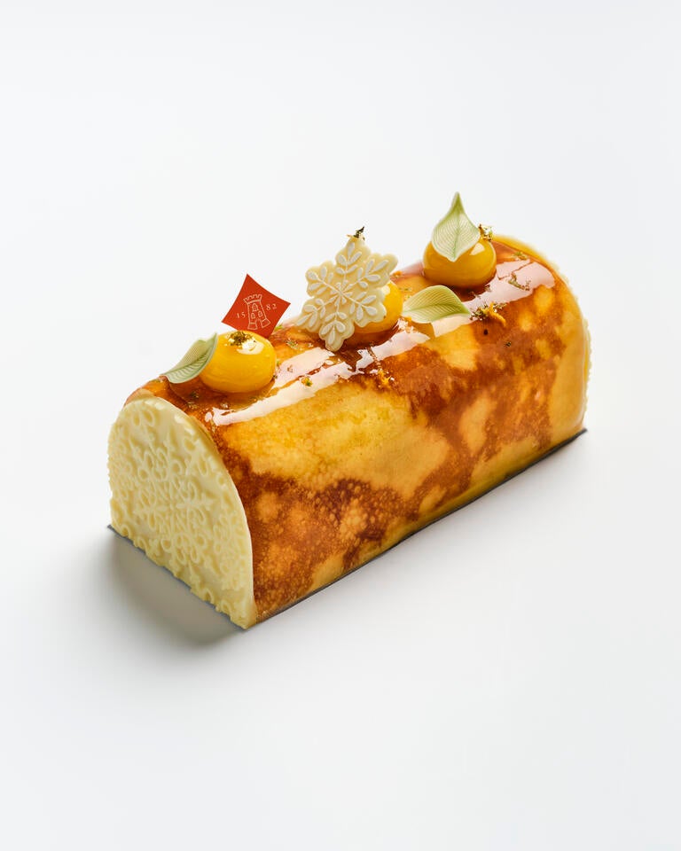 Bûche Mademoiselle des chefs Yannick Franques et Mourad Timsih