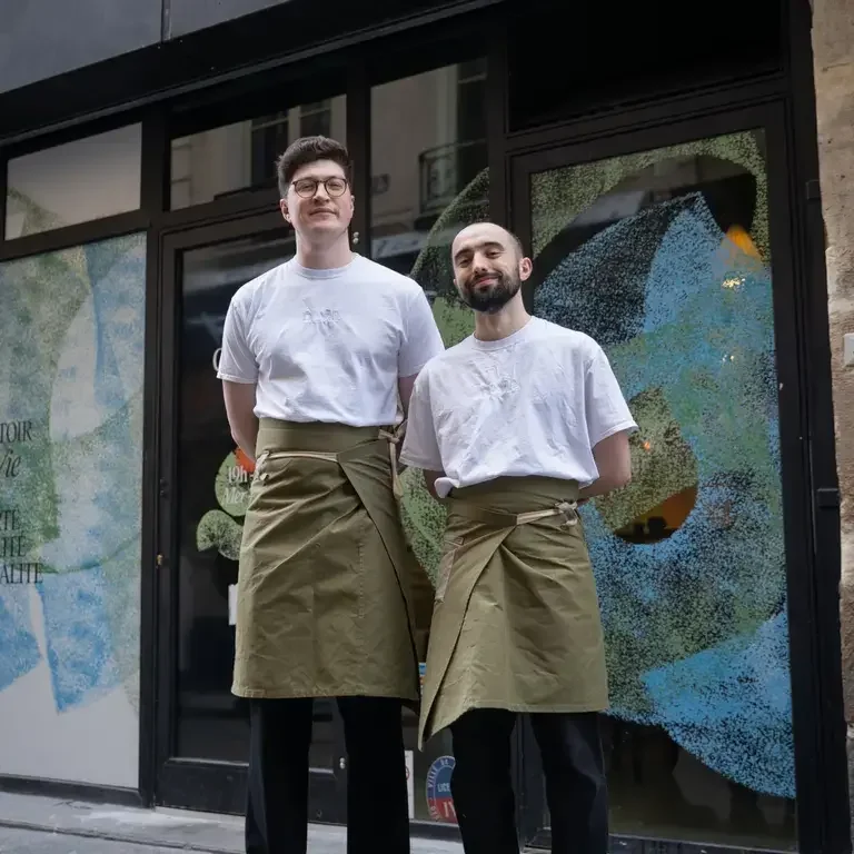 Alex Francis et Barney O’Kane, Comptoir de Vie