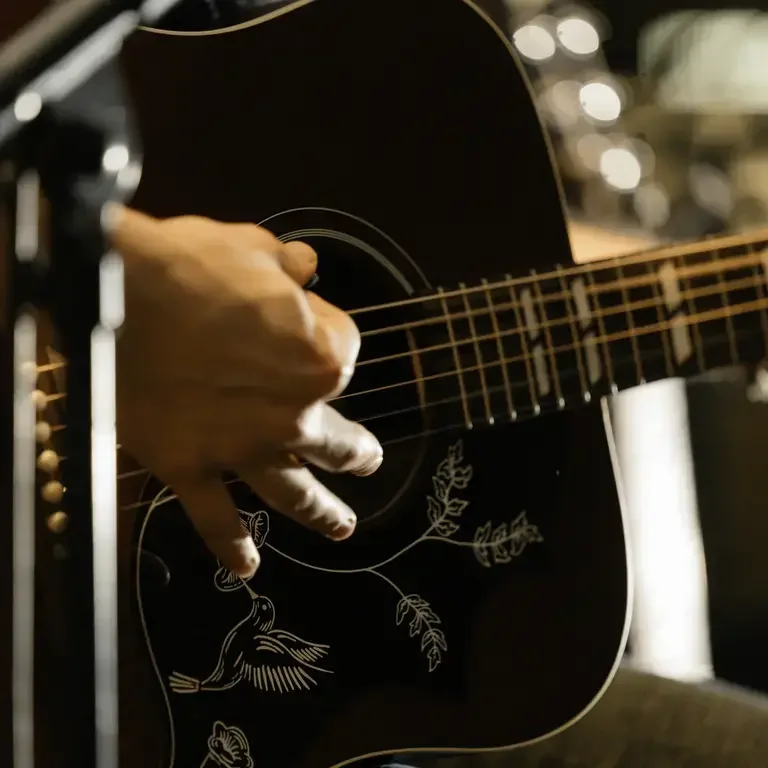 Gibson Live à la Library du Kimpton St Honoré