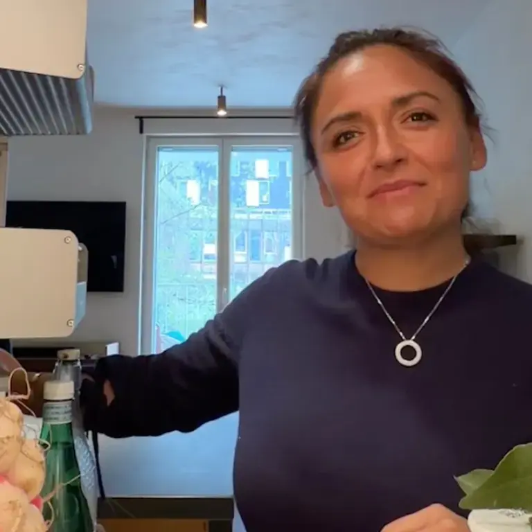 Beatriz  Gonzalez frigo