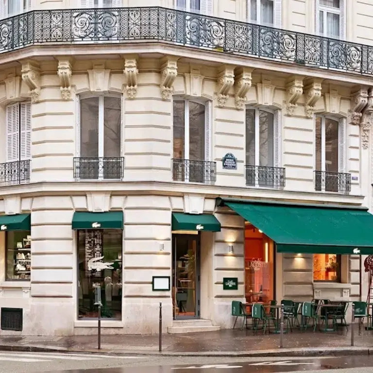 Le Café Lacoste