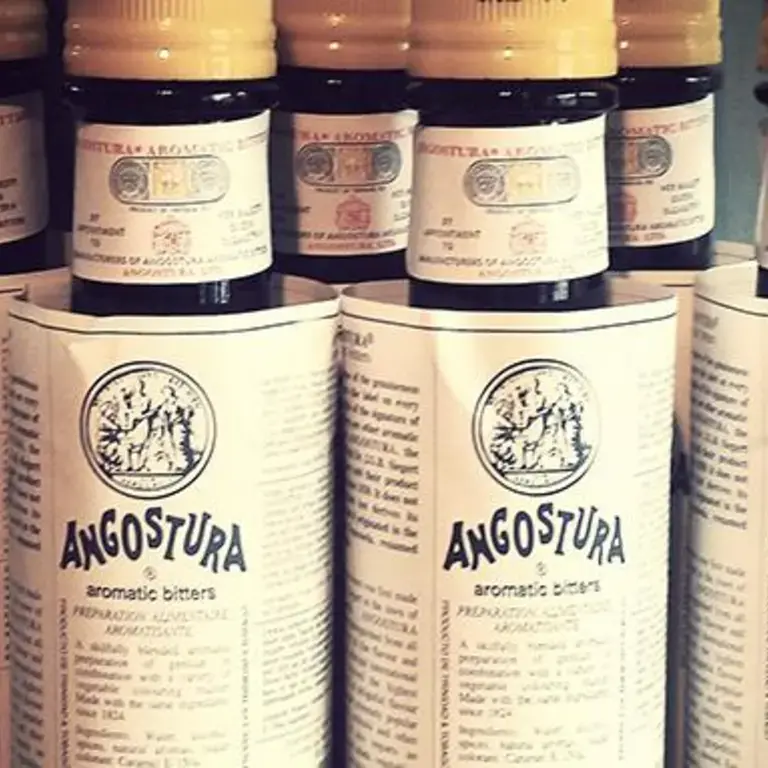 bouteilles d'angostura