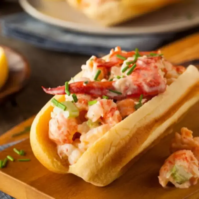 Restaurant homard Paris : 3 adresses pour manger un lobster roll