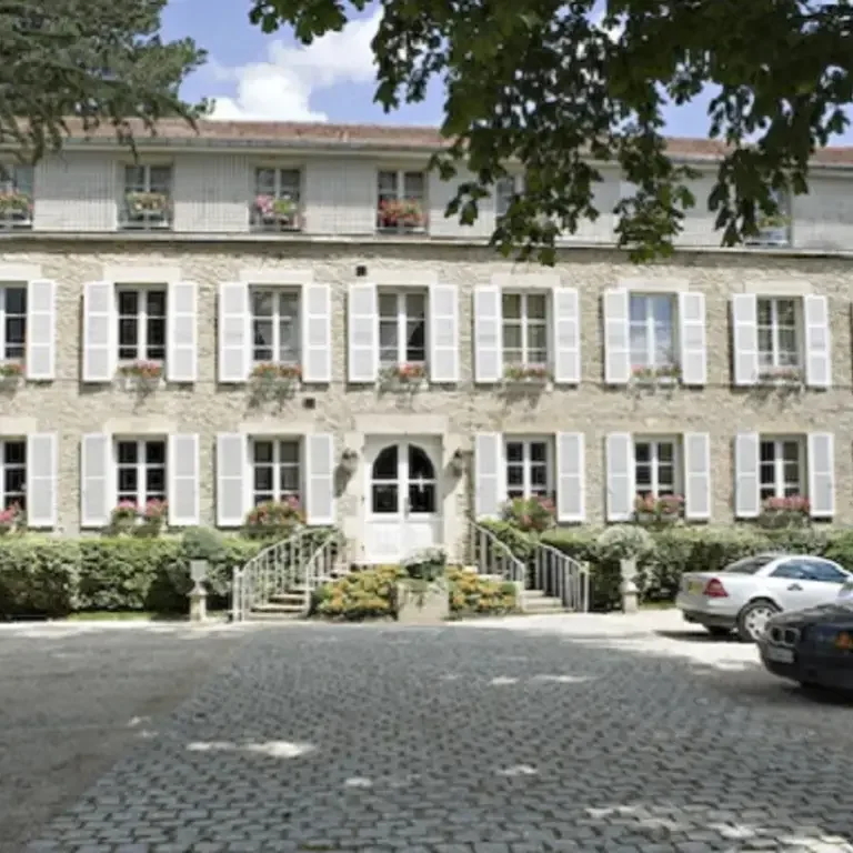 L'Espérance de Marc Meneau racheté par le groupe d'Alain Ducasse