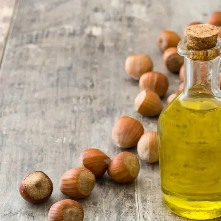Huile de noisettes : comment l'utiliser en cuisine ?