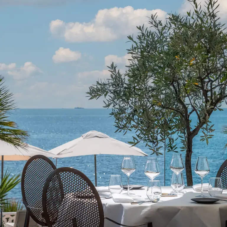 Où manger entre Saint-Raphaël et Saint-Tropez