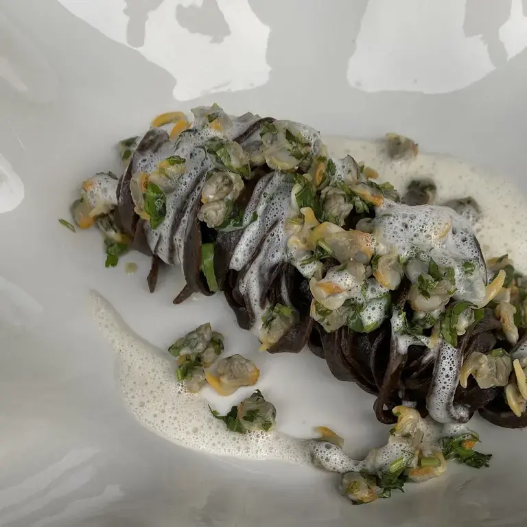 tagliatelles de pain brûlé