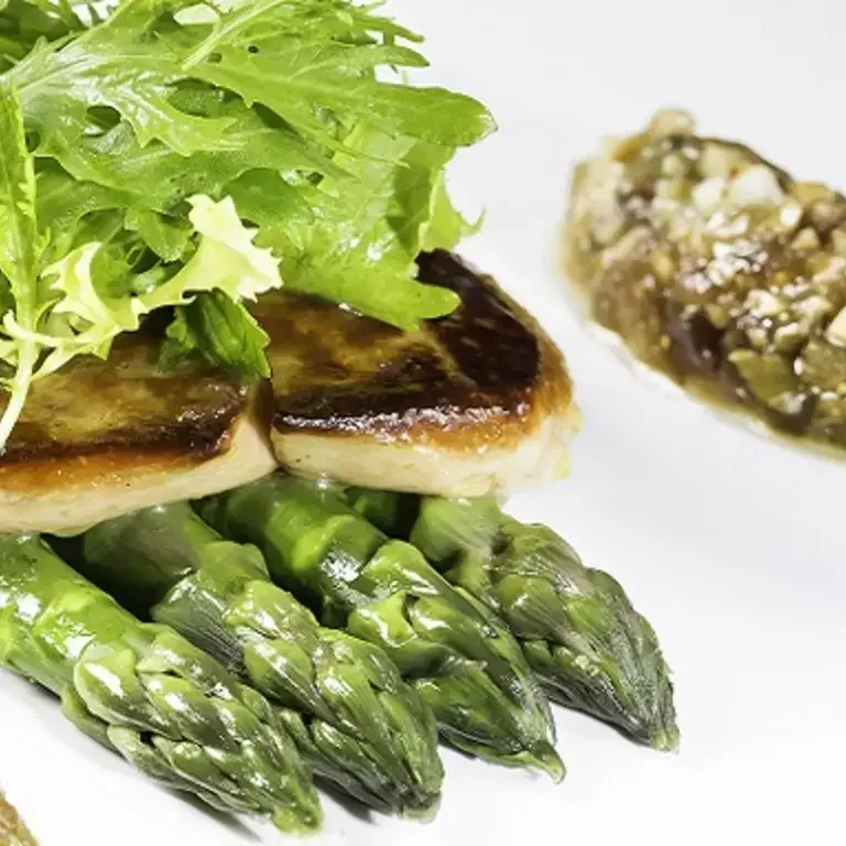 Jean-Michel Lorain : recette de foie gras poêlé et asperges vertes